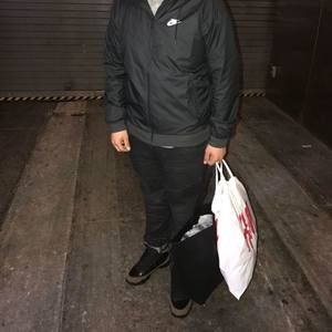 Meet your Posher, Robert